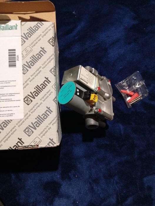 Vind vana gaz cu regulator centrala termice nouă