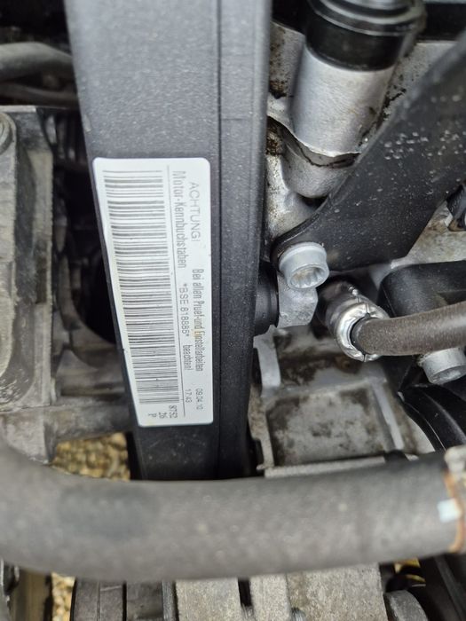 Motor vw golf 6 1.6 bse cutie viteze. Bara ușa aripa capota