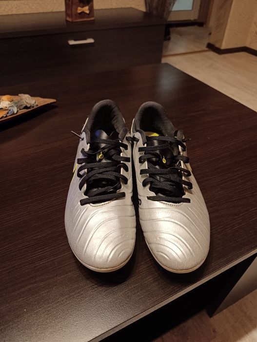 Футболни обувки NIKE Tiempo размер 43