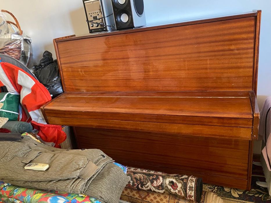 Пролдам пианино Беларусь.