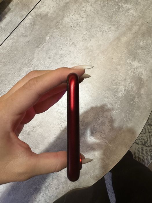 Iphone XR красный
