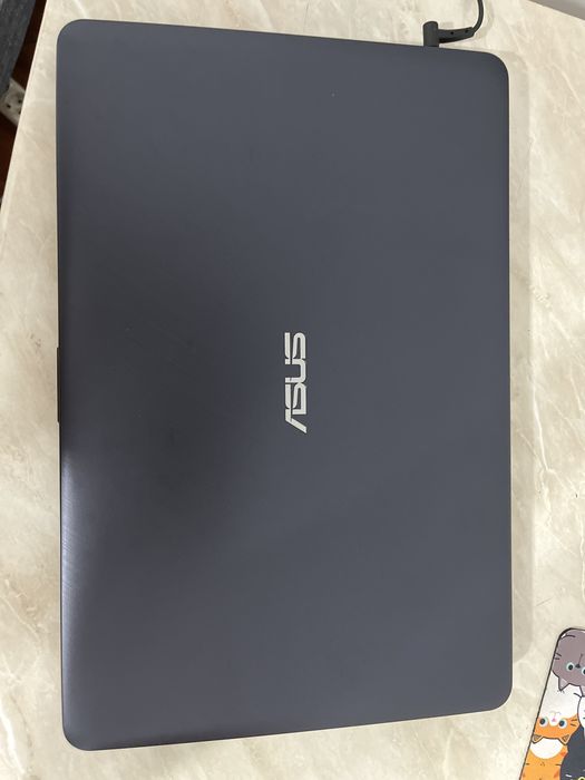 Ноутбук ASUS vivo