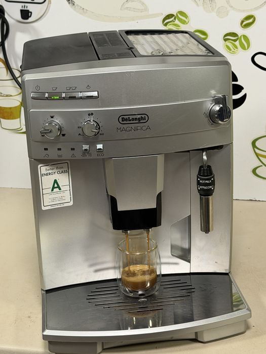 Кафемашина кафе автомат delonghi magnifica с гаранция