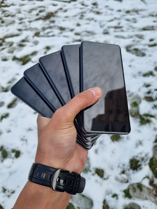 Samsung Galaxy S20 5G. Joyi 12/128 GB. Ime o'tkan Snapdragon