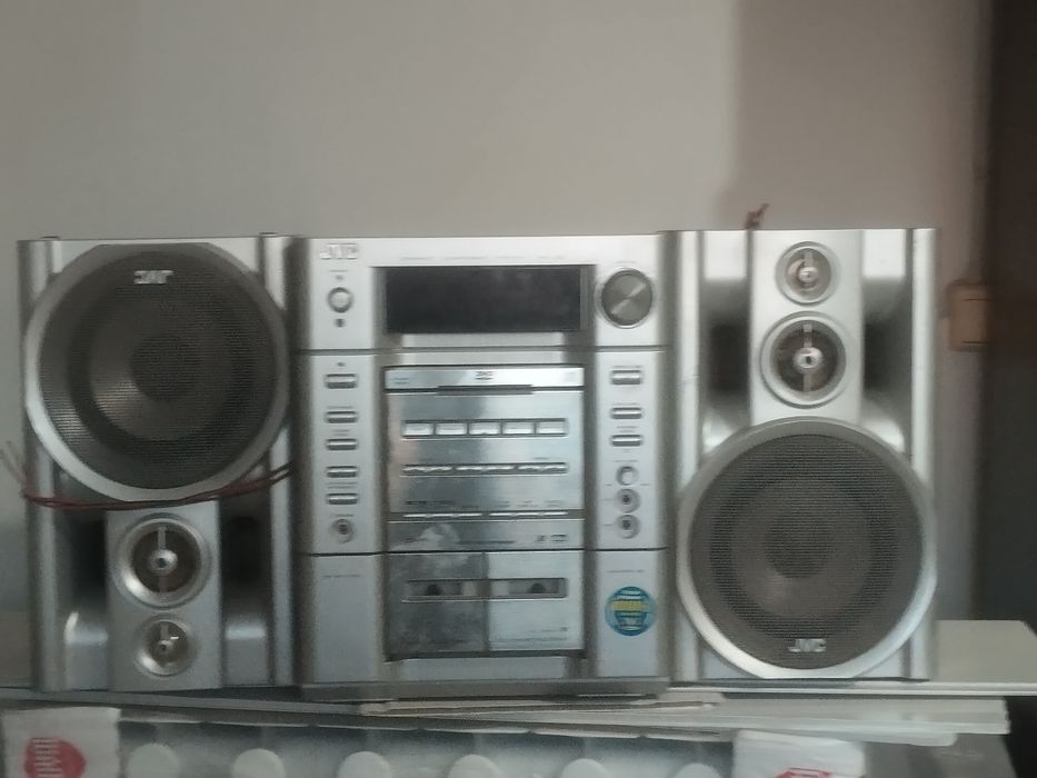 Музыкалный центр JVC