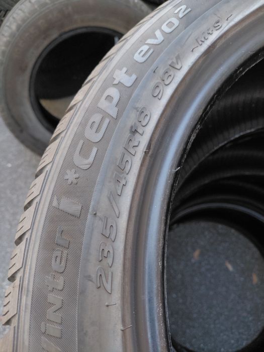 235/45/18" Hankook 4бр.гуми