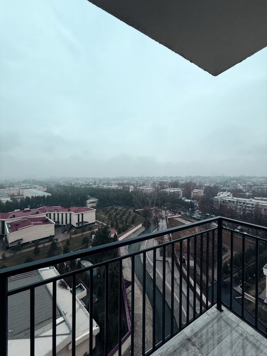 Продаю свою квартиру Корасув резидент 3/12/12 77м2