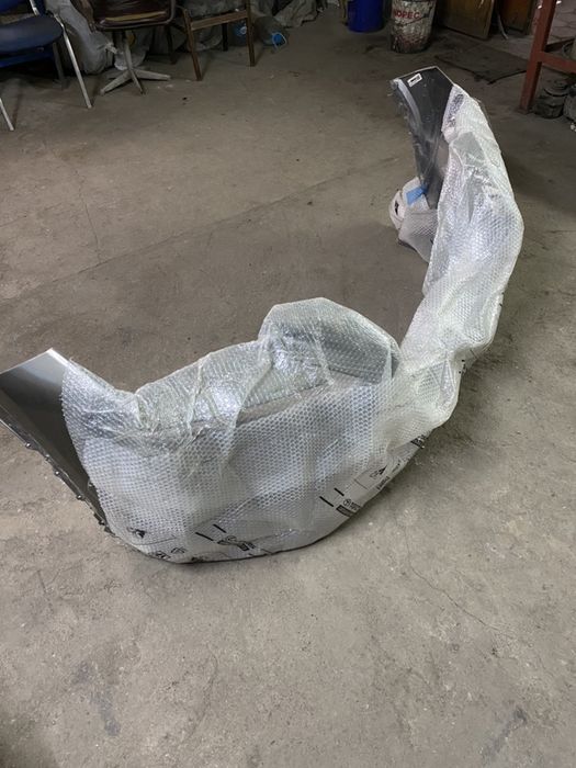 Бампер от Lexus NX 200t