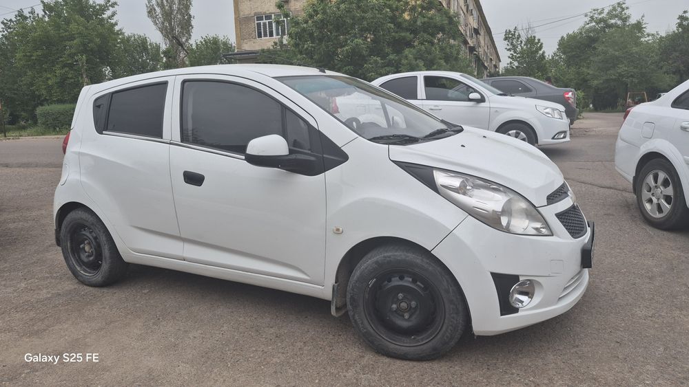 Chevrolet Spark 2014 — 2