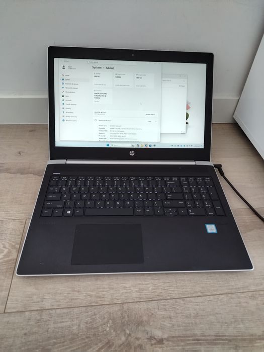 Ултра бърз лаптоп в перфектно състояние HP Probook 450G5 256 SSD 16 RAM