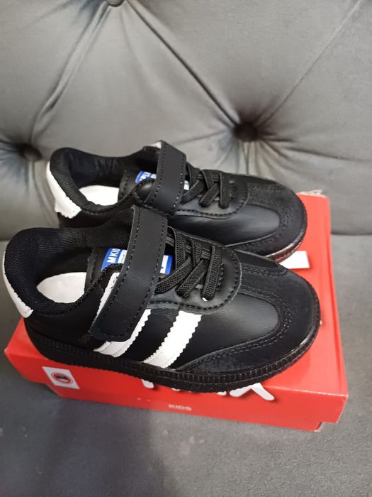 Adidasi Barefood 24 NOI