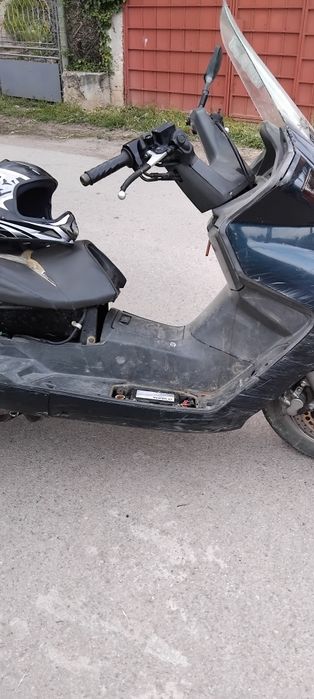 Скутер Yamaha majesty 250cc бартер за Atv