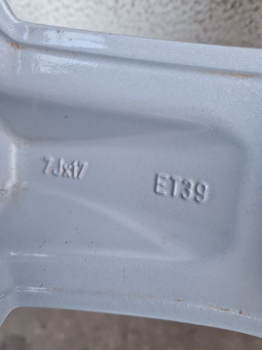Оригинални джанти за ОПЕЛ ФИАТ СААБ АЛФА OPEL R17 5x110 ET39 7J
