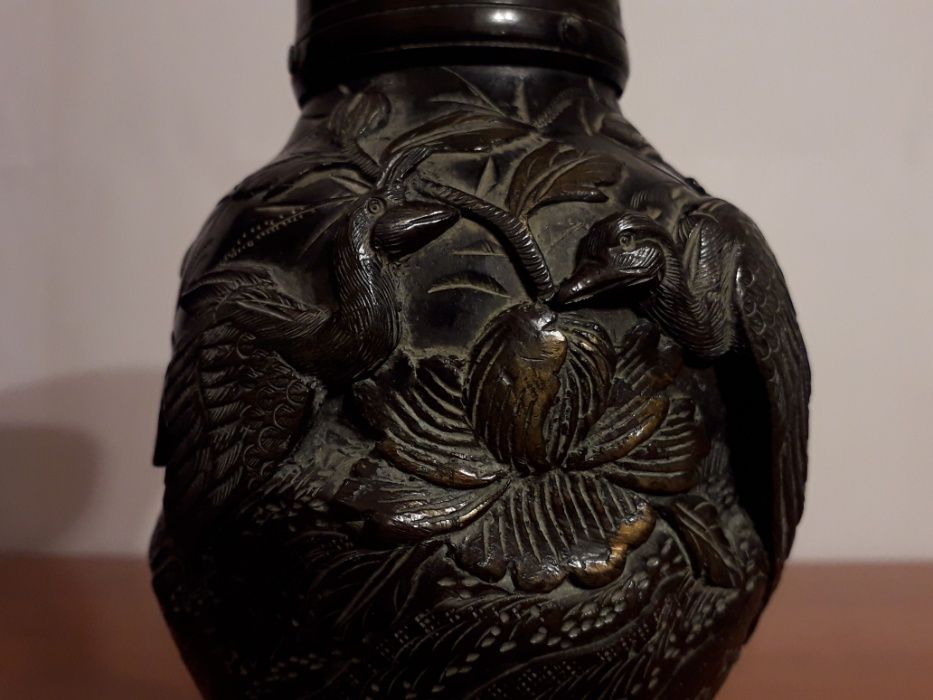 Vase Asiatice din Bronz – Vechi si Rare Piese Japoneze