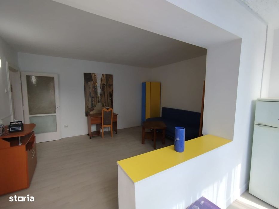 Vanzare garsoniera in bloc de apartamente, Judetean — fotografia 3