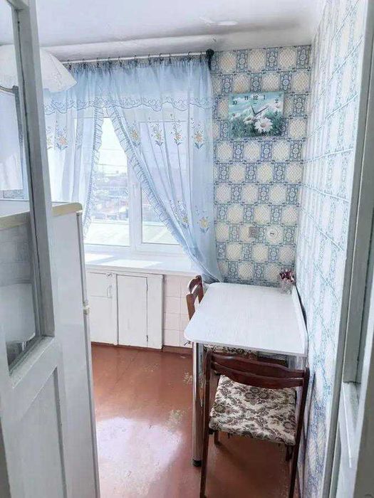 Продается 1 ком. не угловая кв