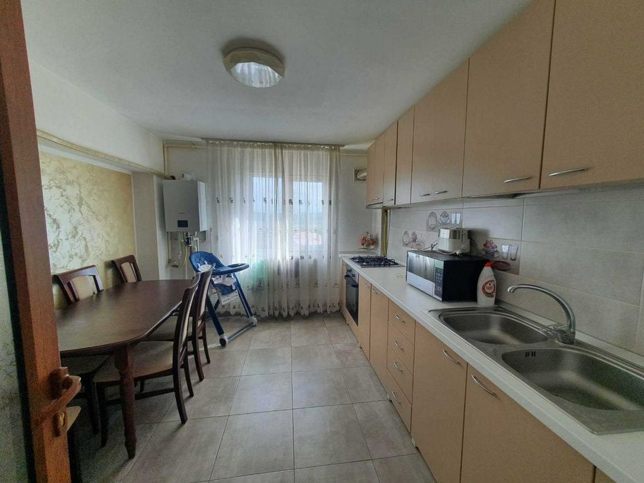 Apartament cu 2 camere de vânzare
