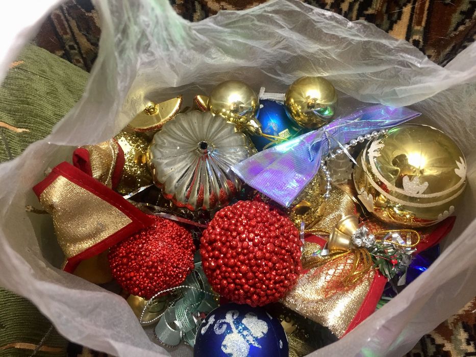 Новогодние игрушки