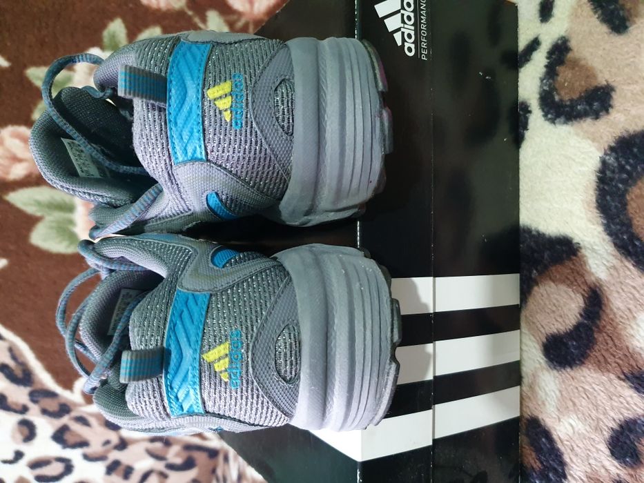 Vand adidas original