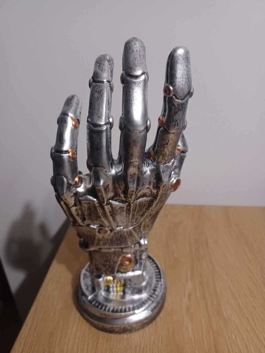 Стойка за контролер