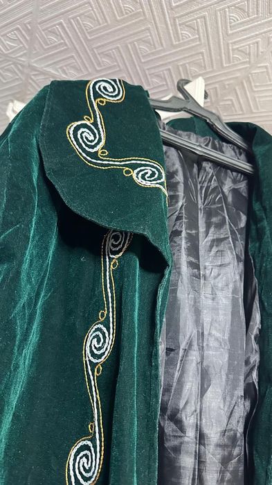 Шапаны мужские новые