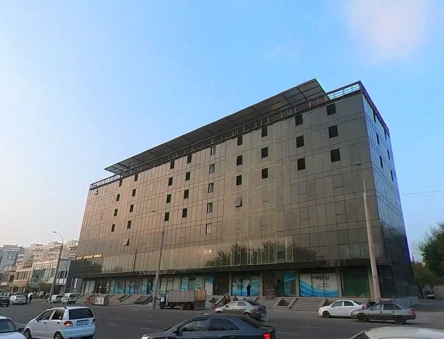 Яккасарайский районда бизнес центрда офис тайор ремонти билан сотилади