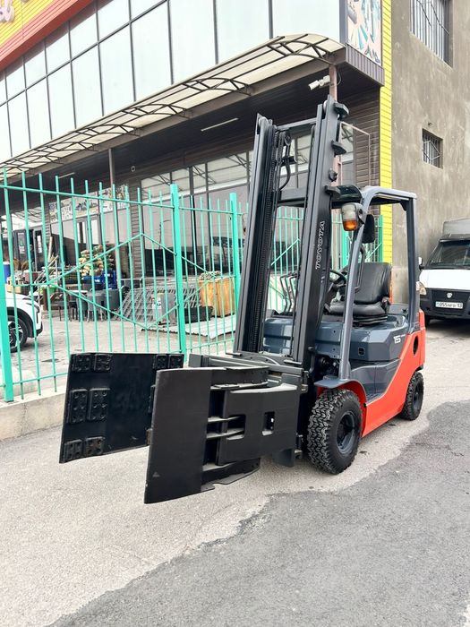 Автокара Кара Вилочные погрузчик