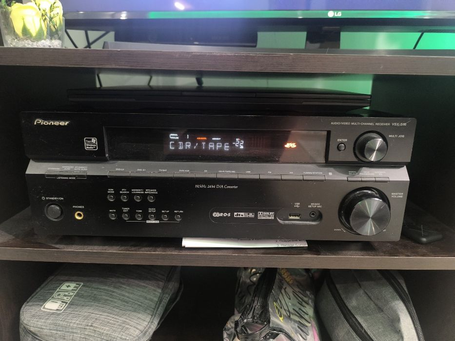 Аудио система-ресийвър, тонколони и субуфер