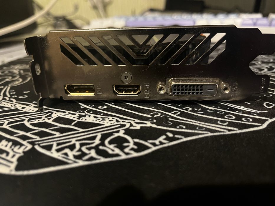 Видеокарта gtx1050(3gb)