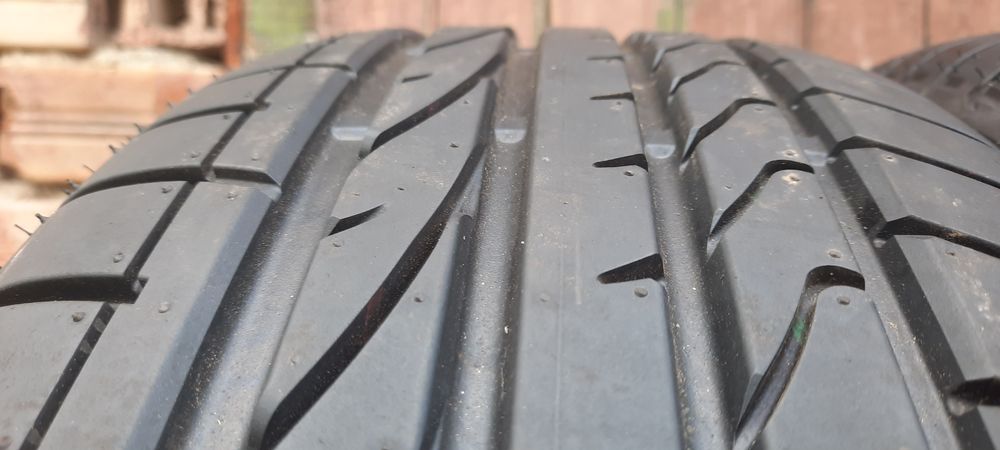 225  55  19 Bridgestone летни  4 бр , 2022