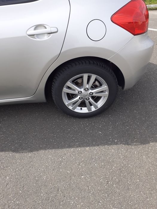 TOYOTA Auris 2007 — imagine 4