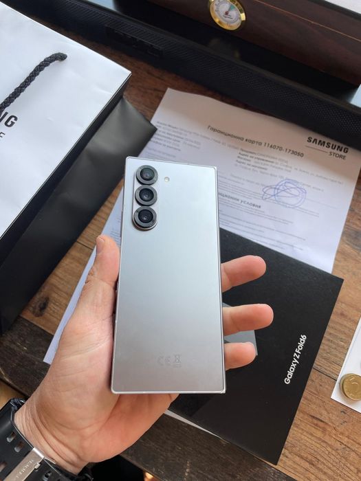 Samsung fold 6 silver