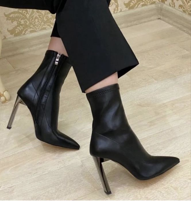 Продам женские ботильоны