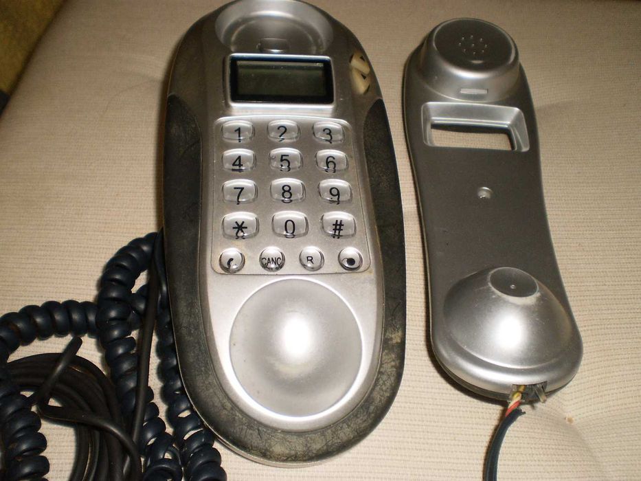 Домашни телефони
