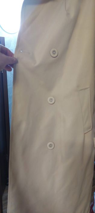 Плащ женский новый 48 размер