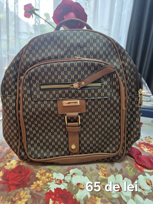 Ghiozdane dama diferite modele