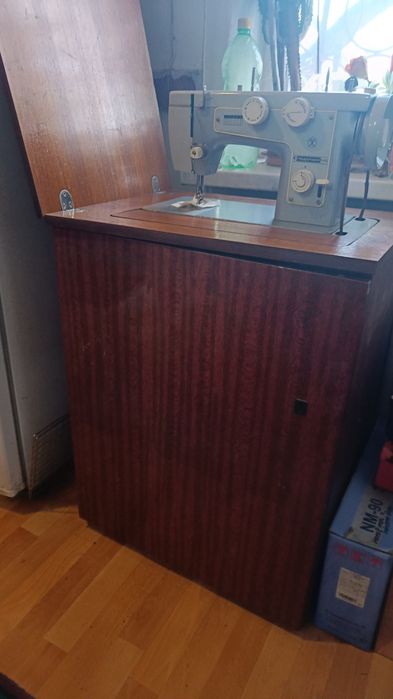 Швейная машина Подольская
