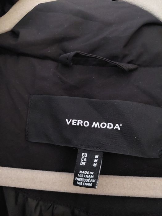 НОВО черно пухено яке Vero Moda  размер