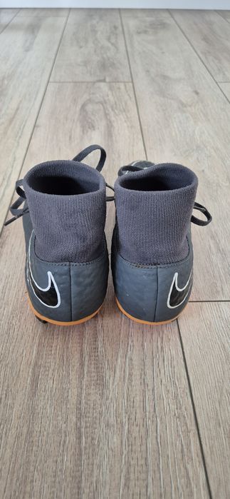 Nike hypervenom academy