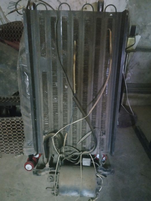 Xolodilnik matori kolbasniy ishlaydi