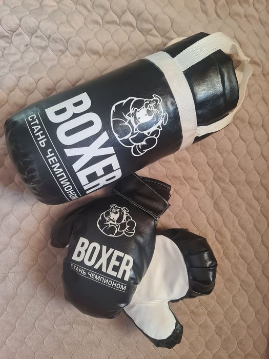 Продам куртки пуховики