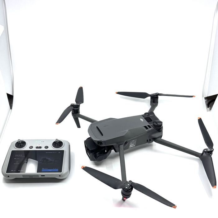 Drona DJI Mavic 3 Pro + Telecomanda DJI RC | ca NOUA | Factura + Garantie | Pret Fix | ID004