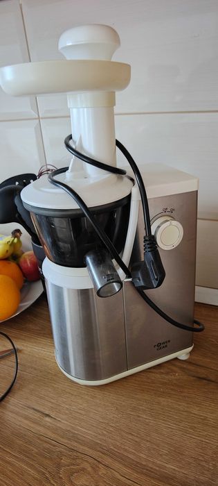 Storcător fructe și legume Hotspot Ariston