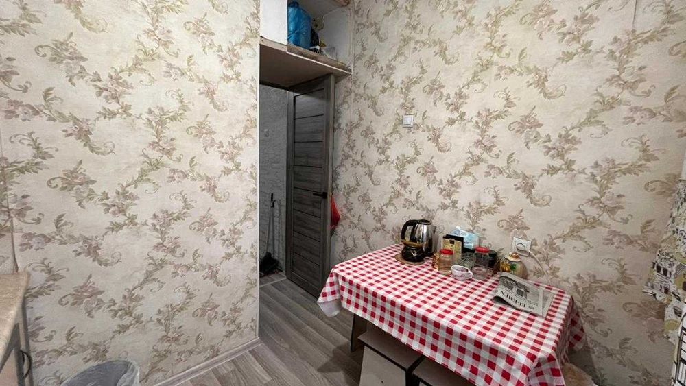 2 Ком.кв.в мкр.Самал.Рустам Империя