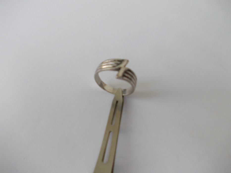 Inel vechi din argint (41)