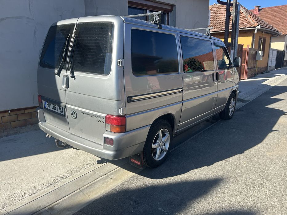 De vanzare!wv t4din 2003,motor 2.5 acv