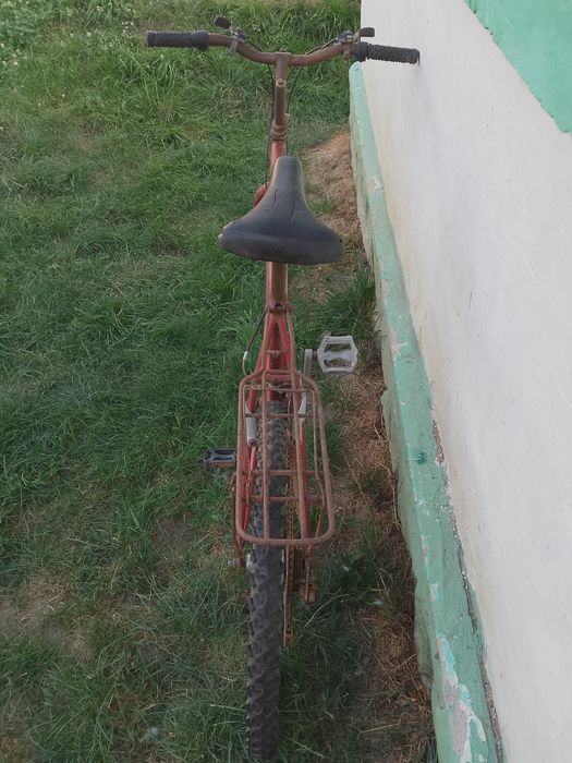 Bicicletă pentru piese