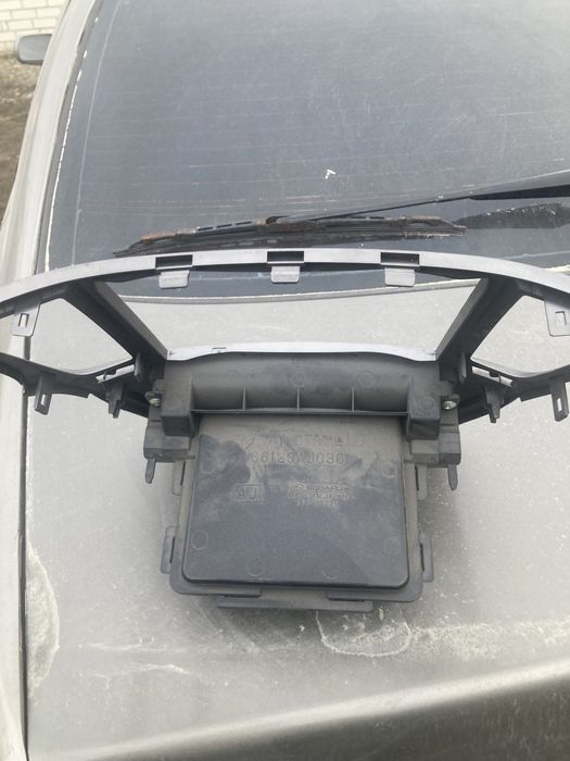 Subaru Outback консоль