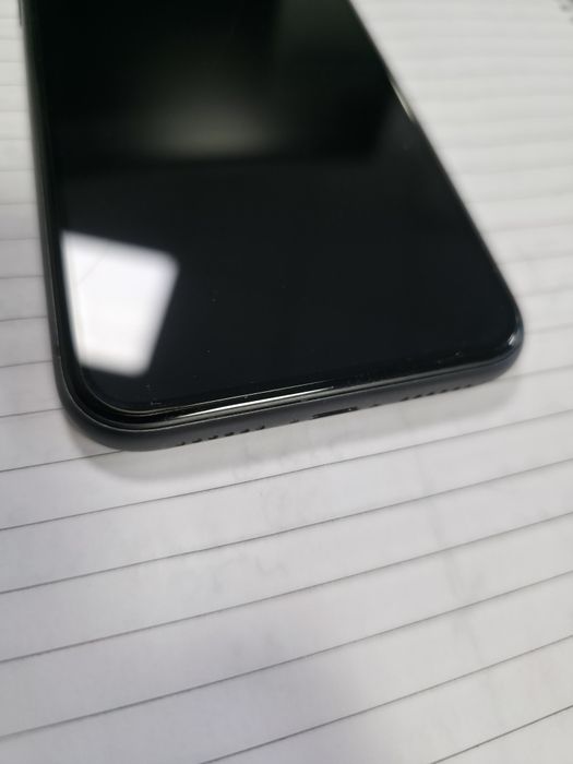 Iphone 11 - 64 gb - 88 % battery