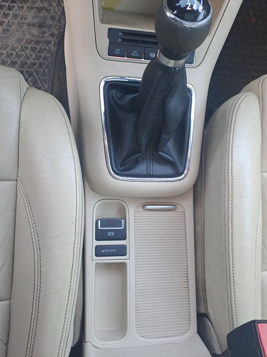 Vând vw tiguan 4×4